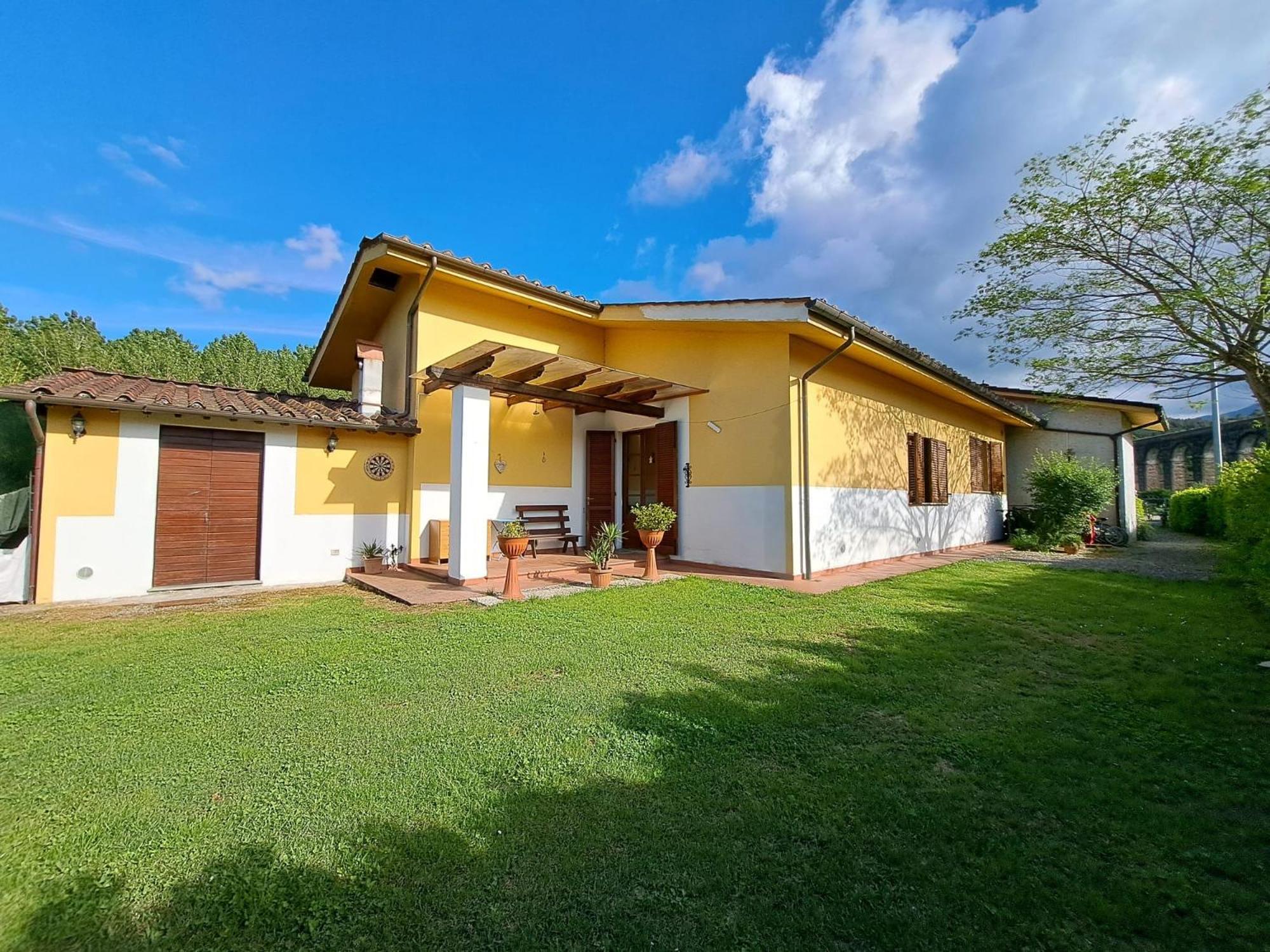 לוקה Residence Villa Ungaretti מראה חיצוני תמונה